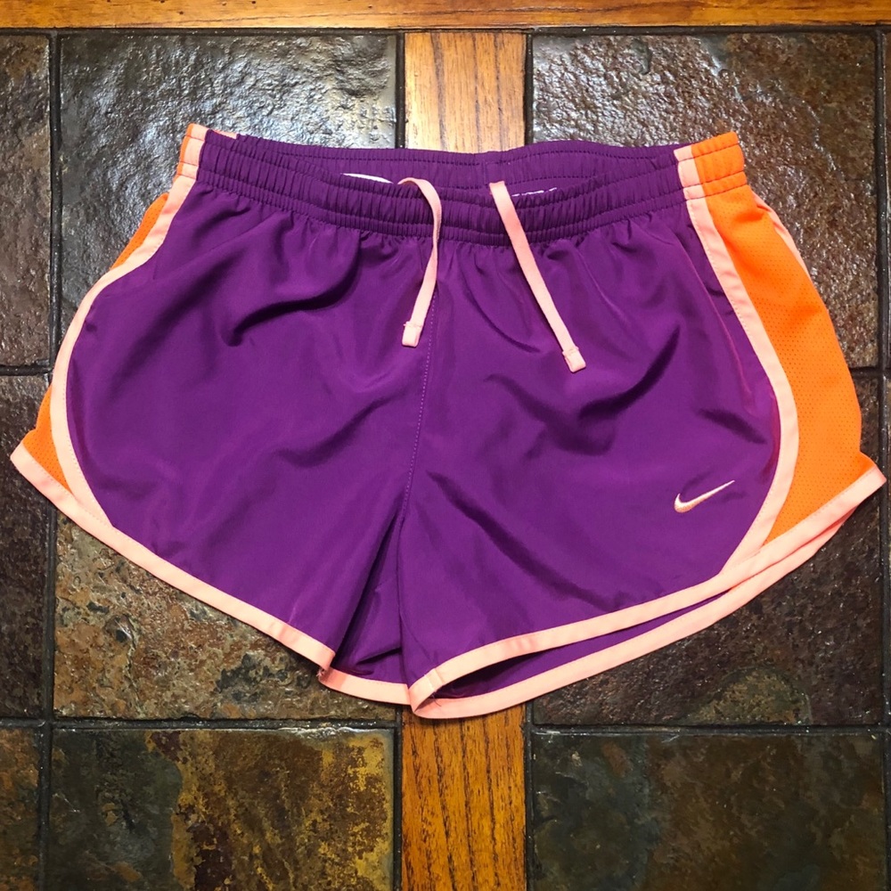 Nike | Girls Shorts | Small | Dry Fit